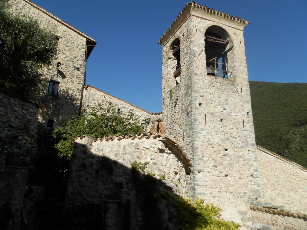 Residenza Di Paese Castello Del Poggio Hotel Ferentillo Buitenkant foto